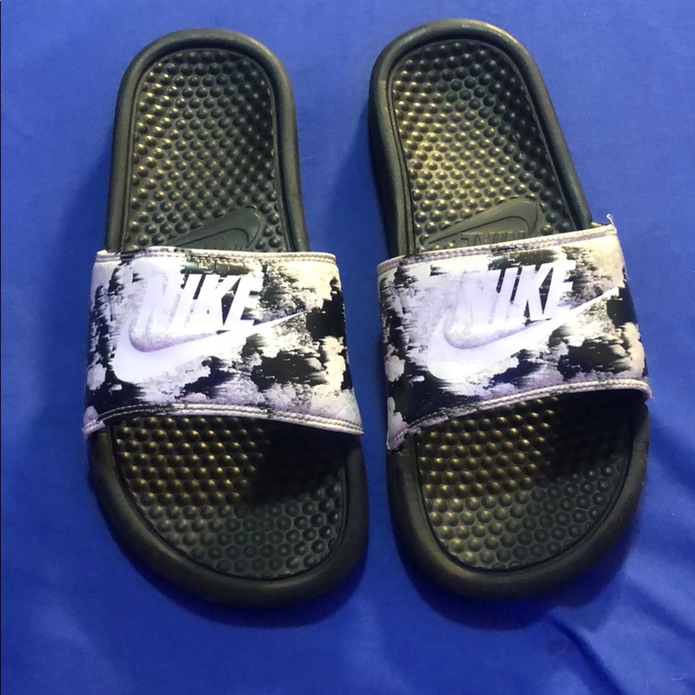 Nike Slides.